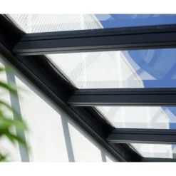 Stockholm Pergola Addossata in Alluminio di Premium 3.4X9.5 m Trasparente-Canopia