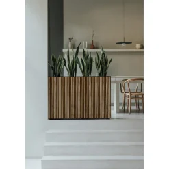 Fioriera Alta DECO PLANTER DIVIDER 25 in Metallo colore Nero e Legno 100x25x80 cm-Herstera Best