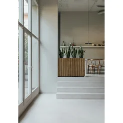 Fioriera Alta DECO PLANTER DIVIDER 40 in Metallo colore Nero e Legno 100x40x80 cm-Herstera Outlet