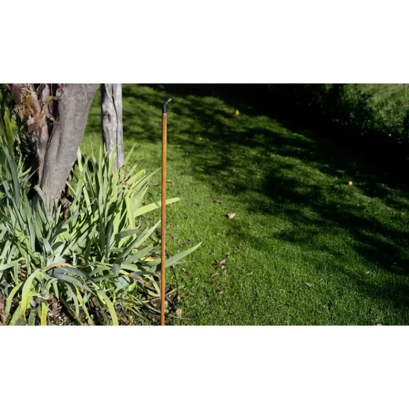 Palo innalzamento ugello 80 cm, in ferro, con 1,70 m di tubo, connettore in gomma e raccordo a 135° ø 6 mm per Geyser-Stocker Outlet