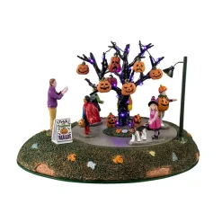 Trick Or Treaters Parade B/O 4.5V Cod. 44357-Lemax Sale